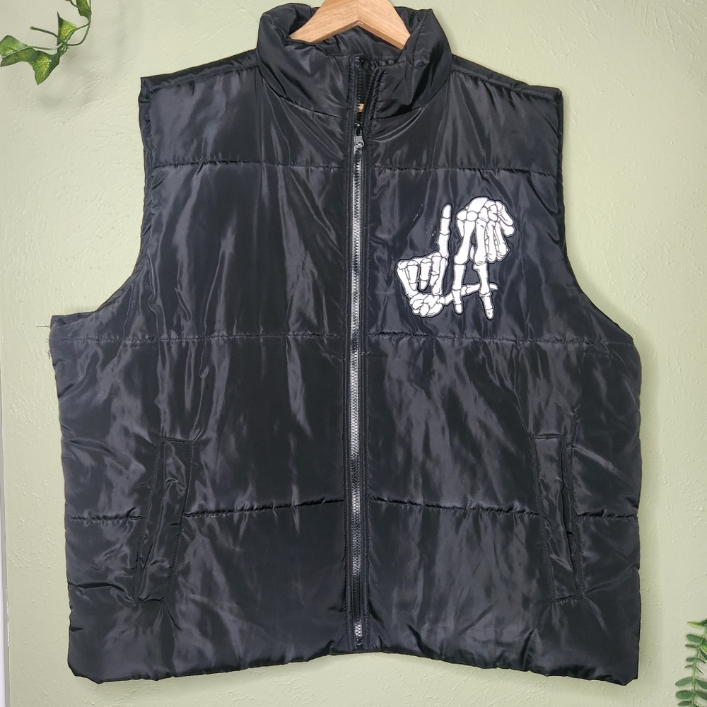 Original Deluxe Puffer Vest | Skeleton LA Hands Patch Size 2XL Streetwear Black